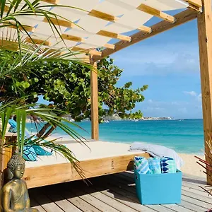 Apartment Coco Beachfront Paradise, Simpson Bay